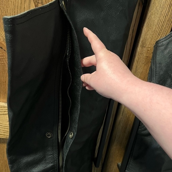 Nwot Motorcycle leather chaps L - Picture 4 of 11